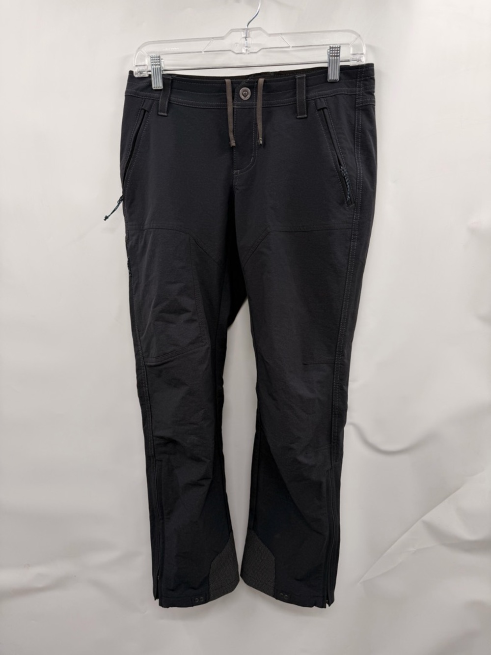 Women’s Skinny size 6 Utility Pants - Black